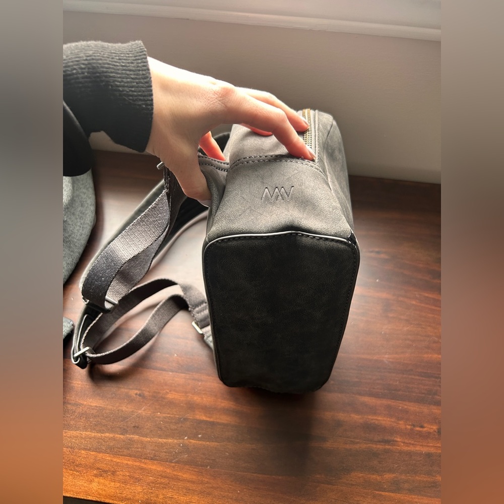 Matt & Nat • OLLY VEGAN BACKPACK - SUEDE - Picture 8 of 9